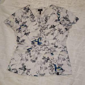 Jaanuu Medium Scrub Top